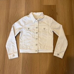 SUMMER CLOSE OUT!! Girls Old Navy White Denim Jacket. Size: L (10-12).